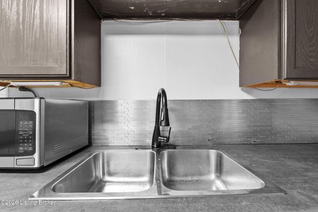 319 S Ewing Ave APT 3, Louisville, KY 40206
