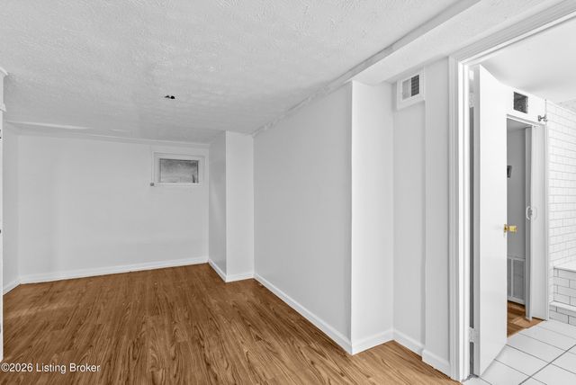 319 S Ewing Ave APT 3, Louisville, KY 40206