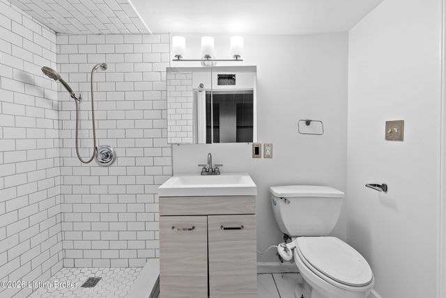 319 S Ewing Ave APT 3, Louisville, KY 40206