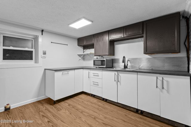 319 S Ewing Ave APT 3, Louisville, KY 40206