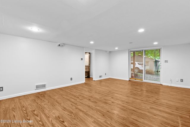 319 S Ewing Ave APT 3, Louisville, KY 40206