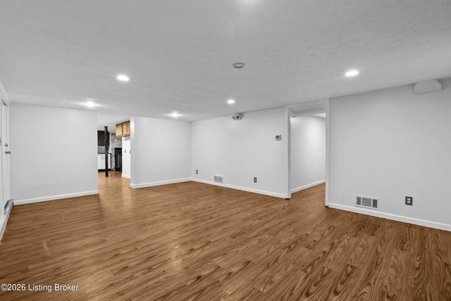 319 S Ewing Ave APT 3, Louisville, KY 40206