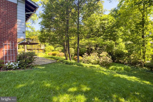 3611 SPRUCEDALE DR, Annandale, VA 22003