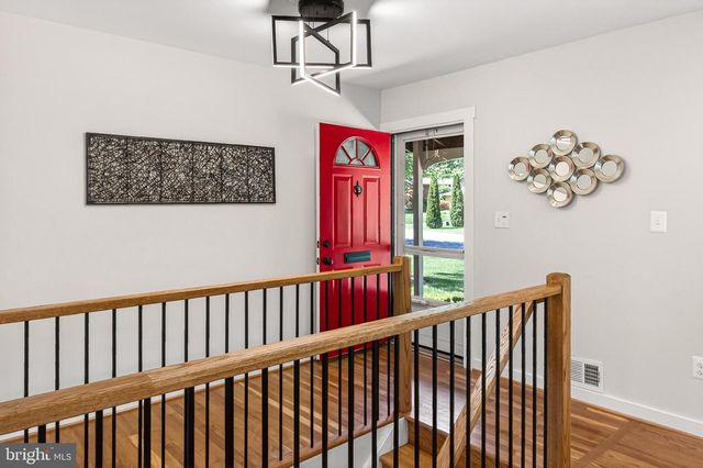 3611 SPRUCEDALE DR, Annandale, VA 22003