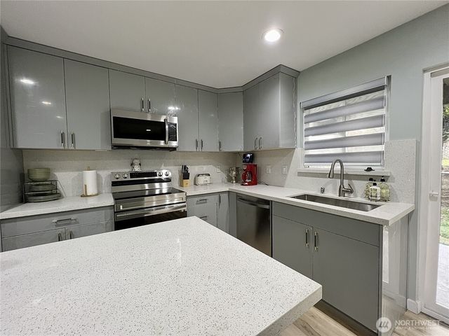 4617 189th Street, Seatac, WA 98188