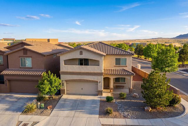 7068 Tombstone Road NW, Albuquerque, NM 87114