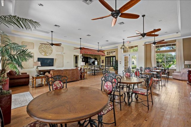 2134 Sabal Tree Court, West Palm Beach, FL 33411