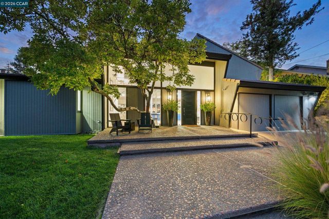 65 Bates Blvd, Orinda, CA 94563