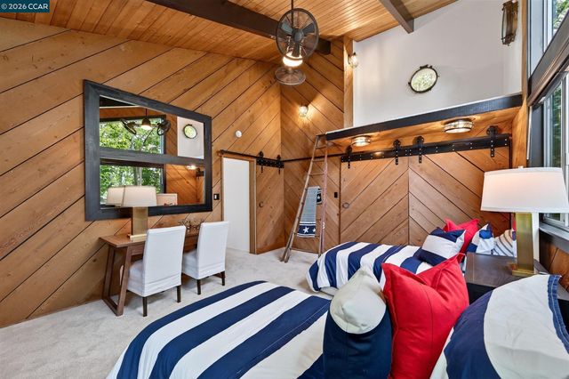 65 Bates Blvd, Orinda, CA 94563