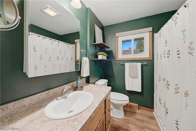 276 Stevenson Avenue, Akron, OH 44312