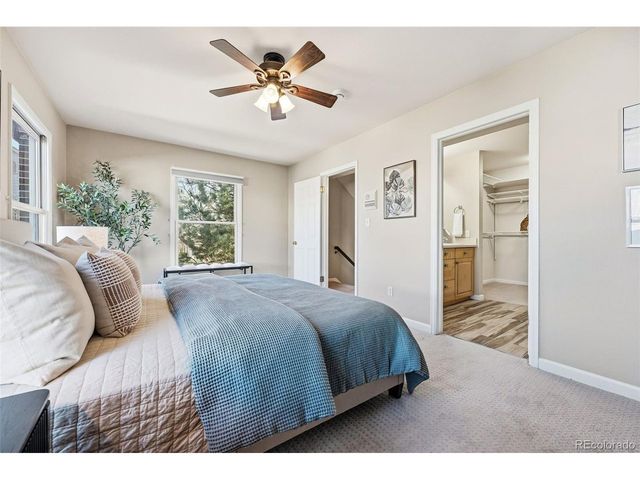 944 Ivanhoe St, Denver, CO 80220