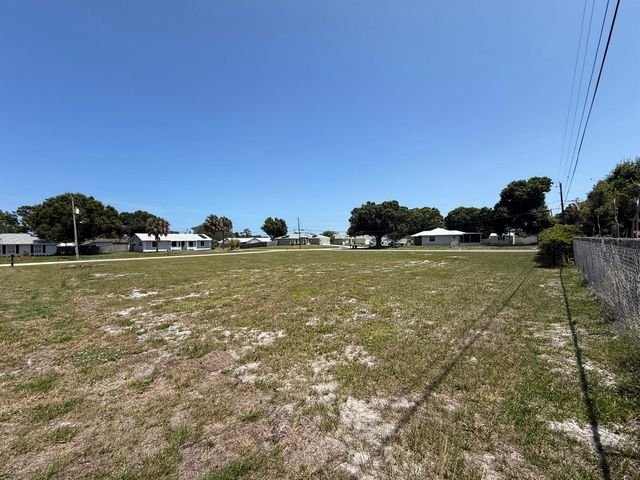 Tbd Seagrape Drive, Fort Pierce, FL 34982