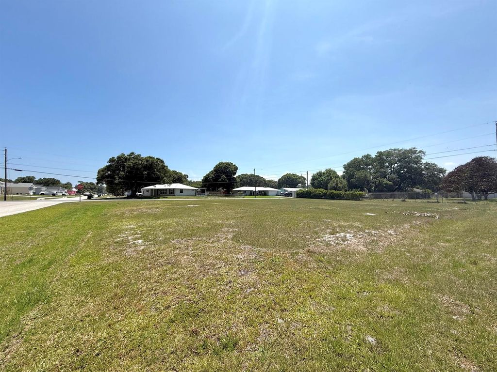 Tbd Seagrape Drive, Fort Pierce, FL 34982