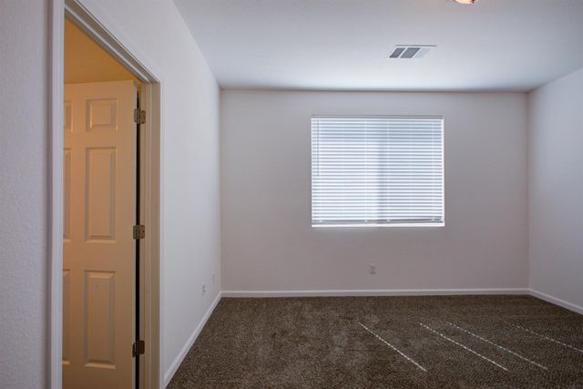 3226 Vermillion Dr, Stockton, CA 95206