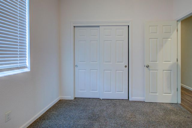 3226 Vermillion Dr, Stockton, CA 95206