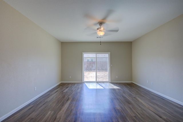 3226 Vermillion Dr, Stockton, CA 95206