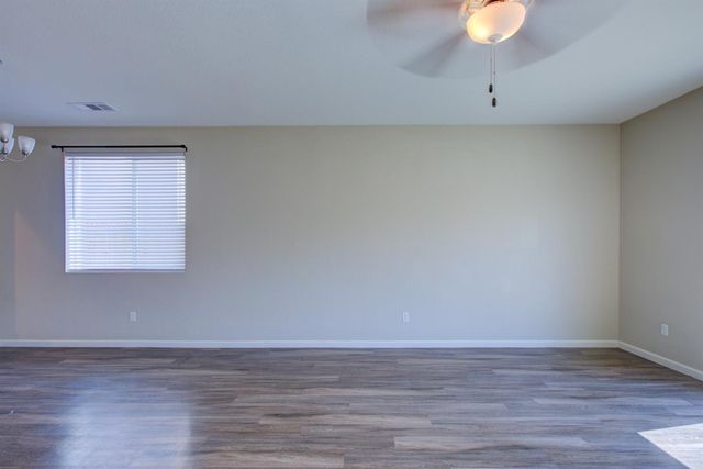 3226 Vermillion Dr, Stockton, CA 95206