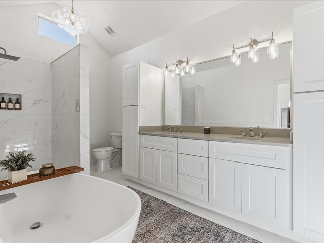 828 Old Tioga Road, Gunter, TX 75058