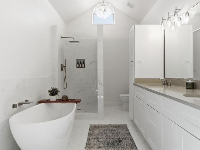 828 Old Tioga Road, Gunter, TX 75058