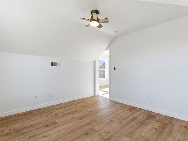 828 Old Tioga Road, Gunter, TX 75058