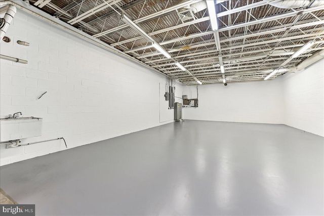 935 CHESTNUT ST, Gap, PA 17527