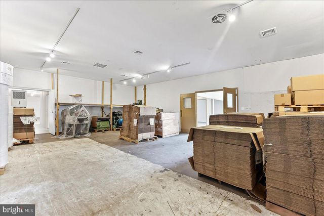 935 CHESTNUT ST, Gap, PA 17527