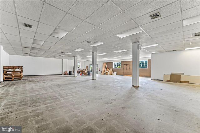 935 CHESTNUT ST, Gap, PA 17527