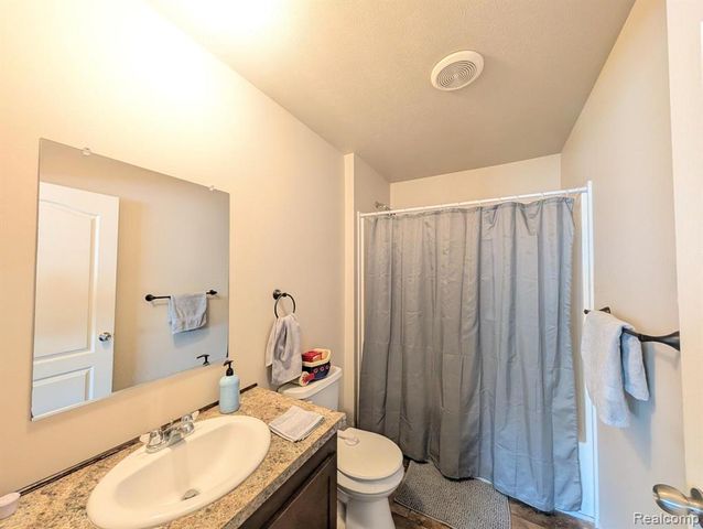 11778 Village Pines Court, South Lyon, MI 48178