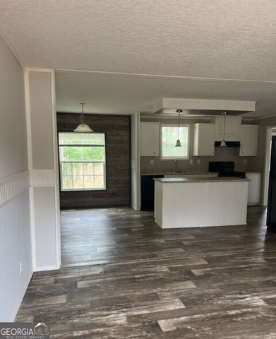7407 REED CREEK Highway, Hartwell, GA 30643
