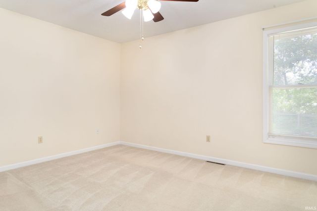 4342 Cross Creek Drive, South Bend, IN 46628