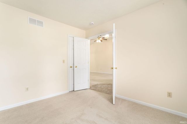 4342 Cross Creek Drive, South Bend, IN 46628