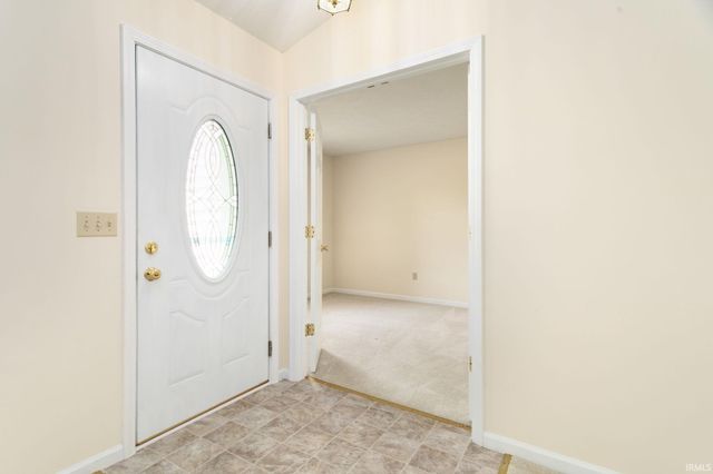 4342 Cross Creek Drive, South Bend, IN 46628