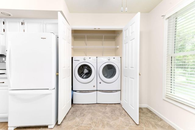 4342 Cross Creek Drive, South Bend, IN 46628