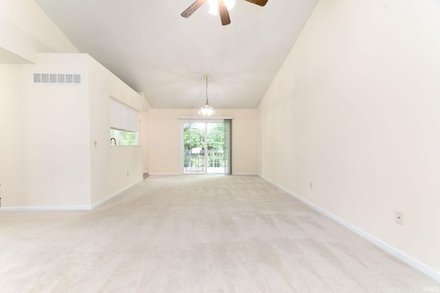4342 Cross Creek Drive, South Bend, IN 46628
