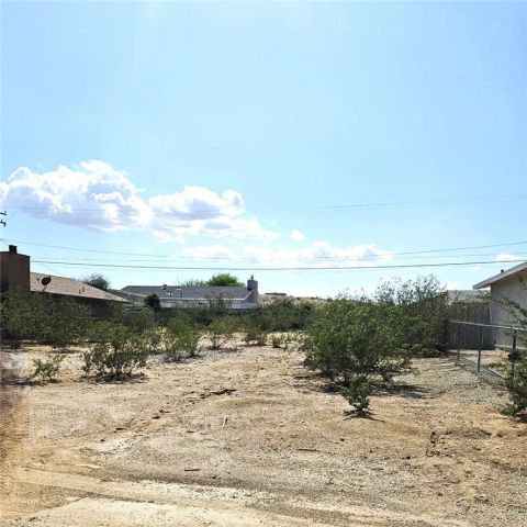 6350 Mojave, 29 Palms, CA 92277