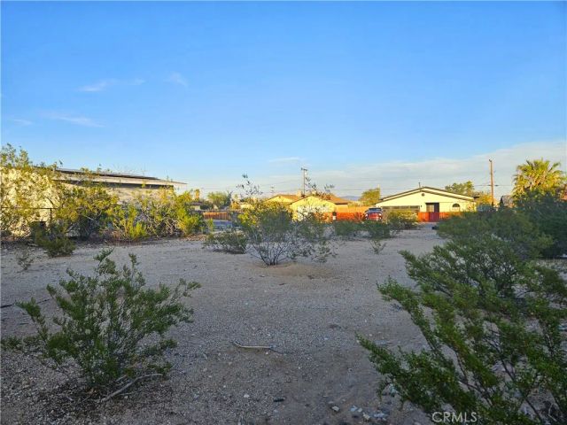 6350 Mojave, 29 Palms, CA 92277