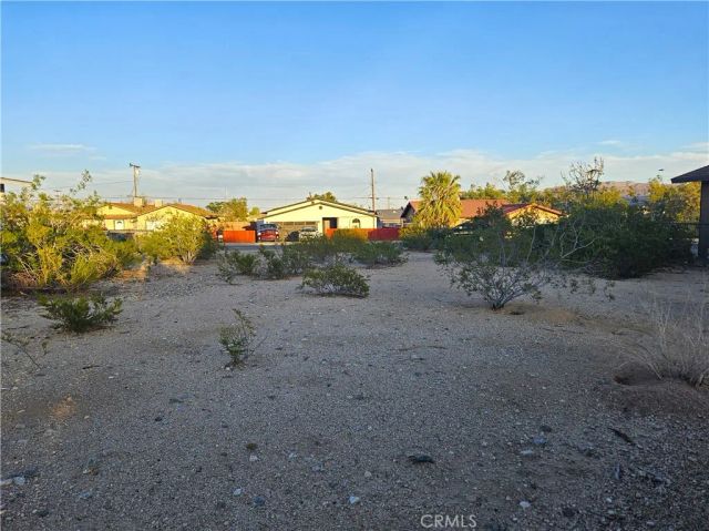 6350 Mojave, 29 Palms, CA 92277