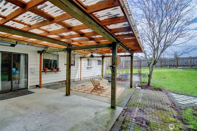 1610 Avon Avenue, Burlington, WA 98233