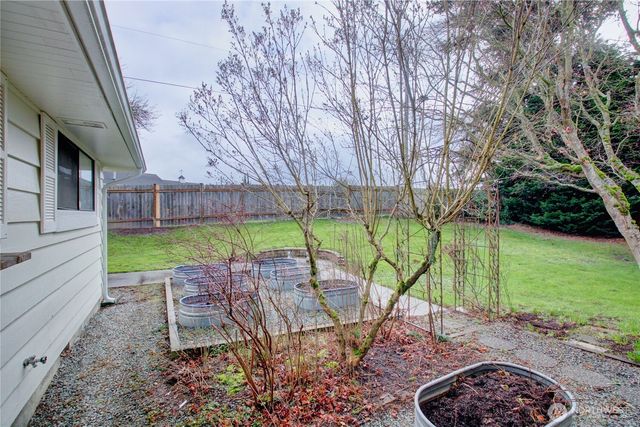 1610 Avon Avenue, Burlington, WA 98233