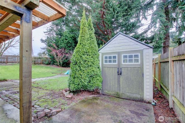 1610 Avon Avenue, Burlington, WA 98233