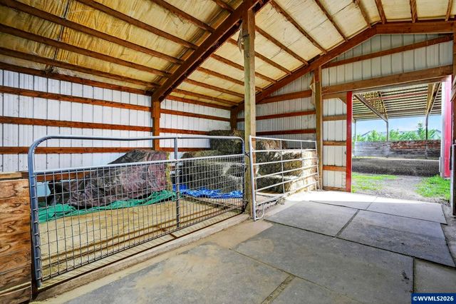 10093 Wiseacre Ln NE, Aurora, OR 97002