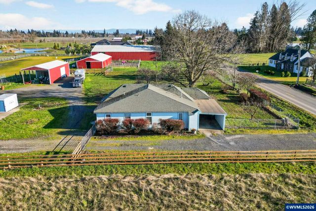 10093 Wiseacre Ln NE, Aurora, OR 97002