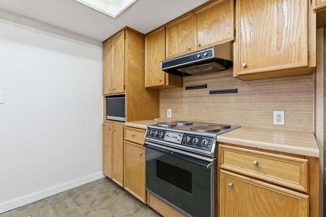 13617 Fitzhugh RD, Austin, TX 78736