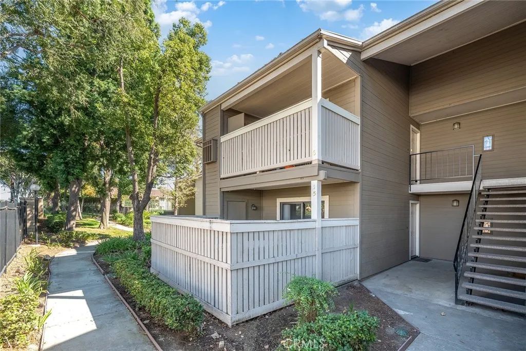 1309 W Mission Boulevard 5, Ontario, CA 91762
