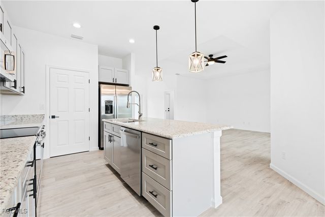 2507 53rd ST SW, Lehigh Acres, FL 33976