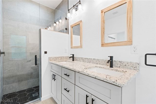 2507 53rd ST SW, Lehigh Acres, FL 33976