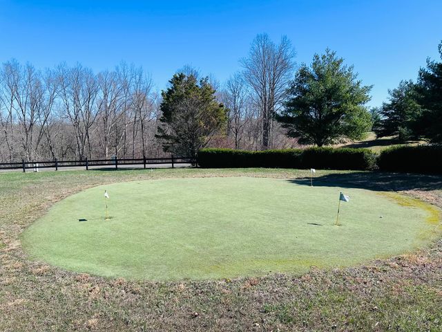 105 & 107 Cascade Circle, Russell Springs, KY 42642