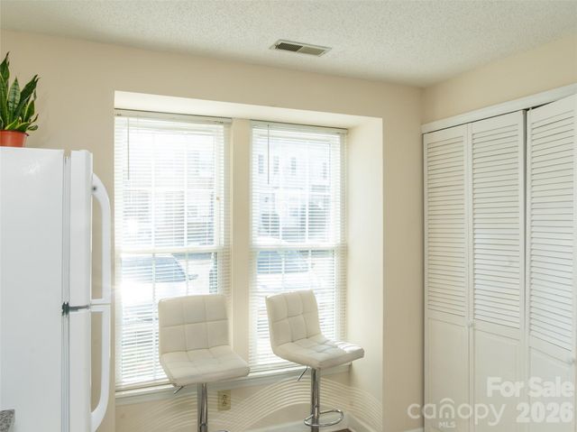 9718 Old Gate Drive, Matthews, NC 28105