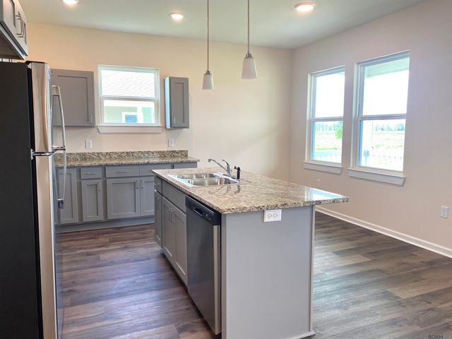 8806 Heron Way Loop, New Roads, LA 70760