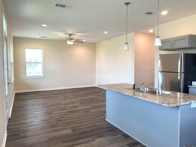 8806 Heron Way Loop, New Roads, LA 70760
